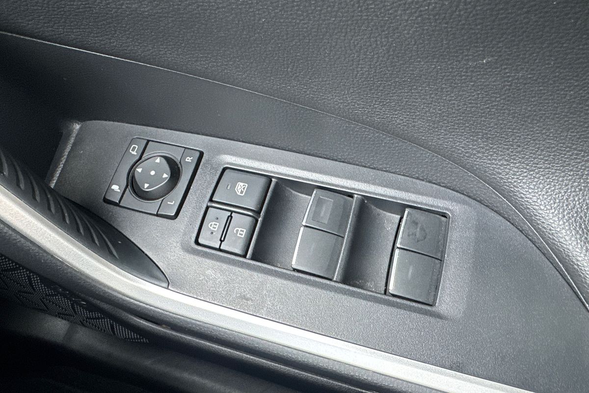 2023 Toyota RAV4 XSE AXAH54R