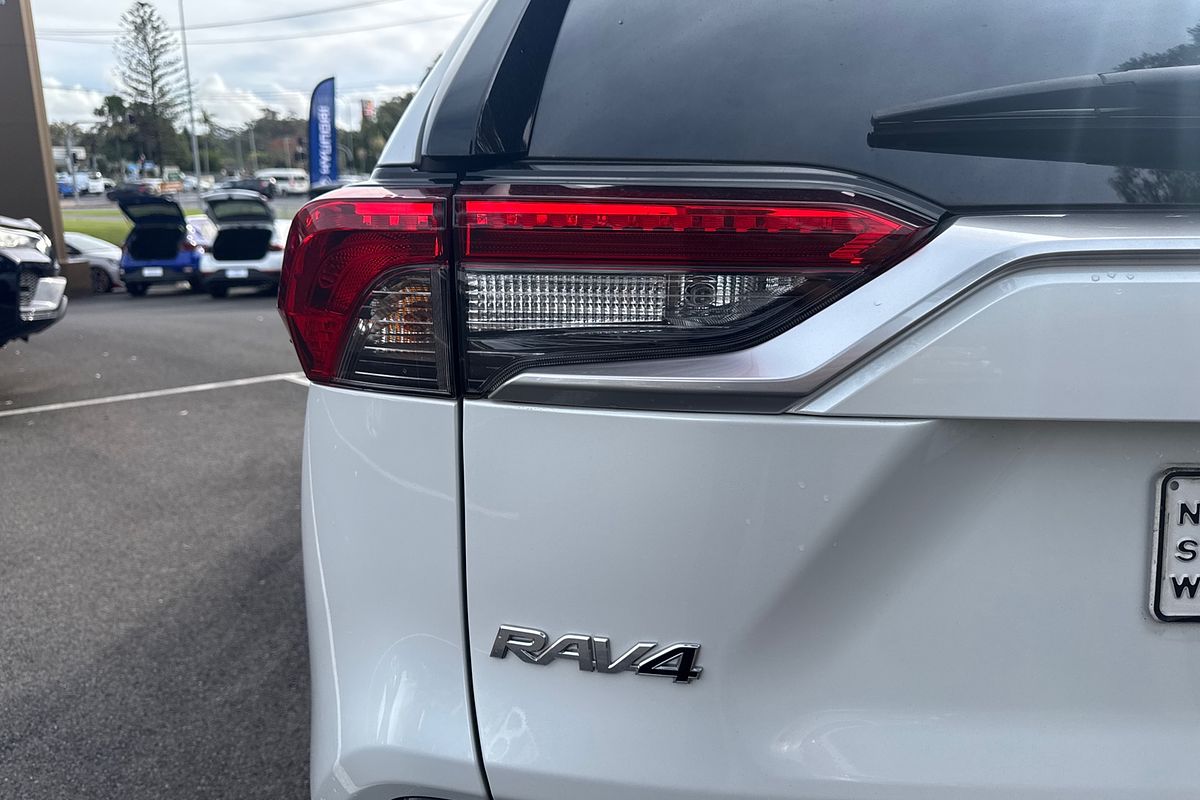 2023 Toyota RAV4 XSE AXAH54R