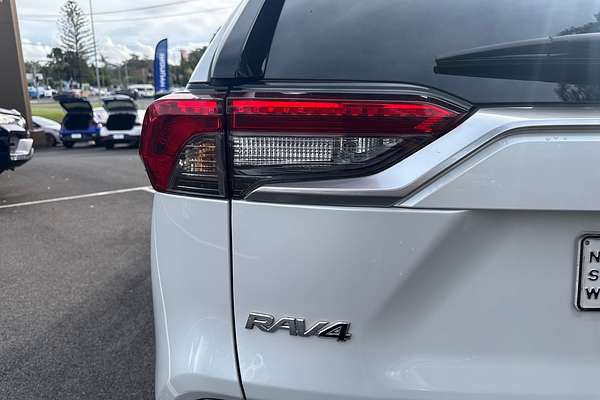2023 Toyota RAV4 XSE AXAH54R