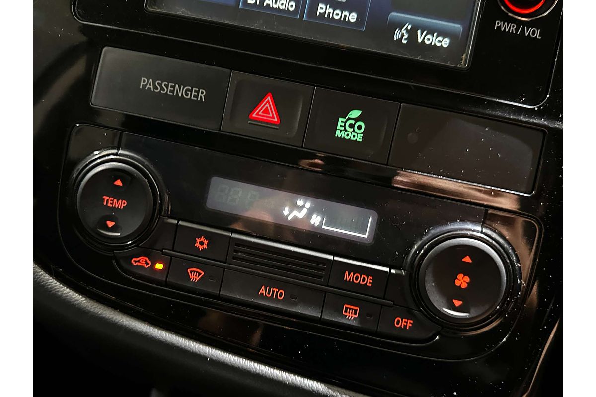2016 Mitsubishi Outlander LS ZK