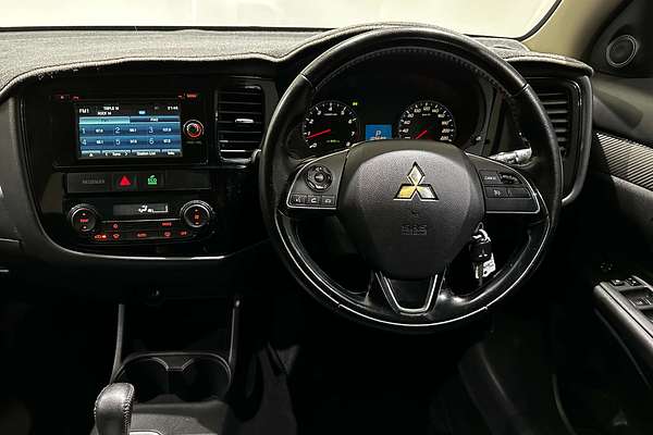 2016 Mitsubishi Outlander LS ZK