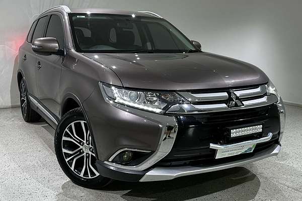 2016 Mitsubishi Outlander LS ZK