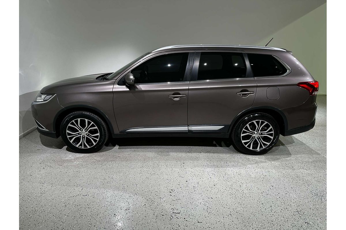 2016 Mitsubishi Outlander LS ZK