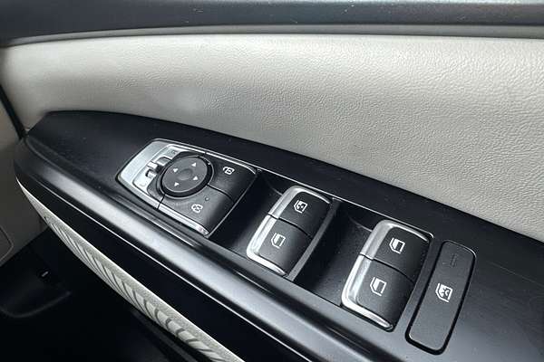 2022 Kia Carnival S KA4