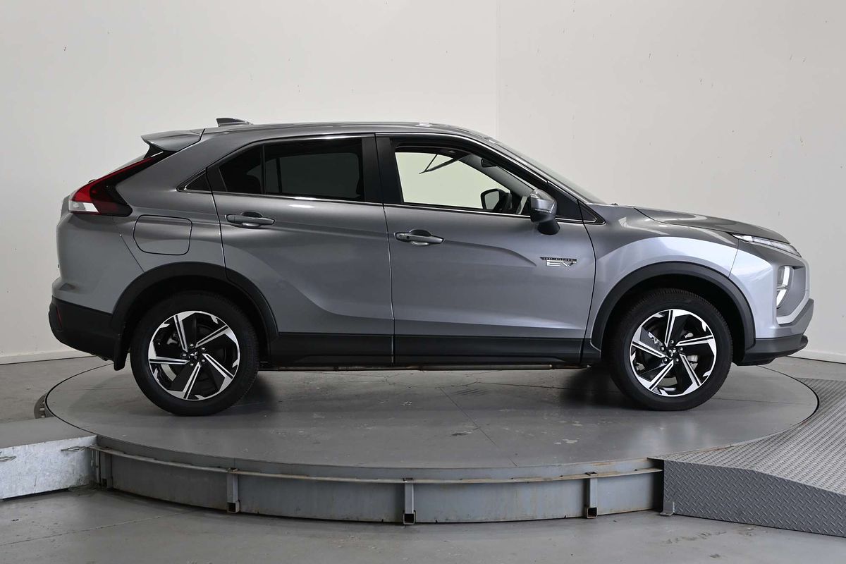2024 Mitsubishi Eclipse Cross PHEV ES YB