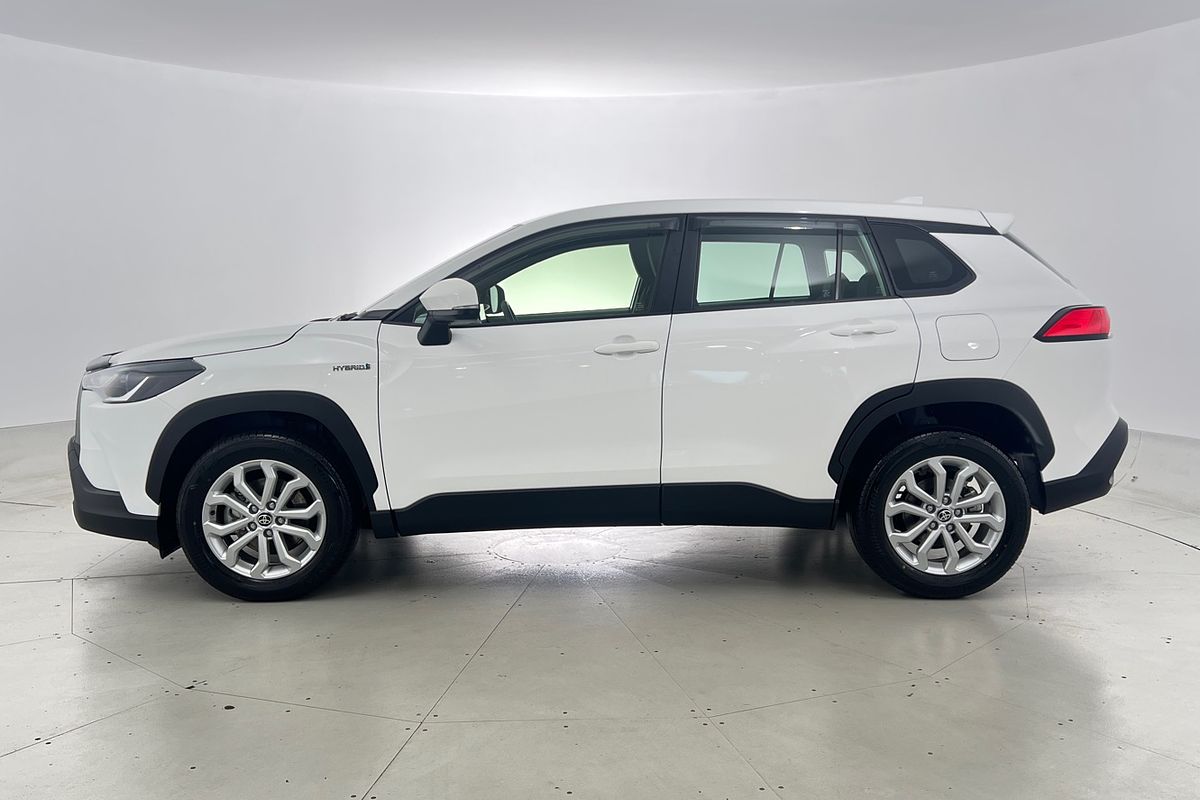 2024 Toyota Corolla Cross GX MXGH10R