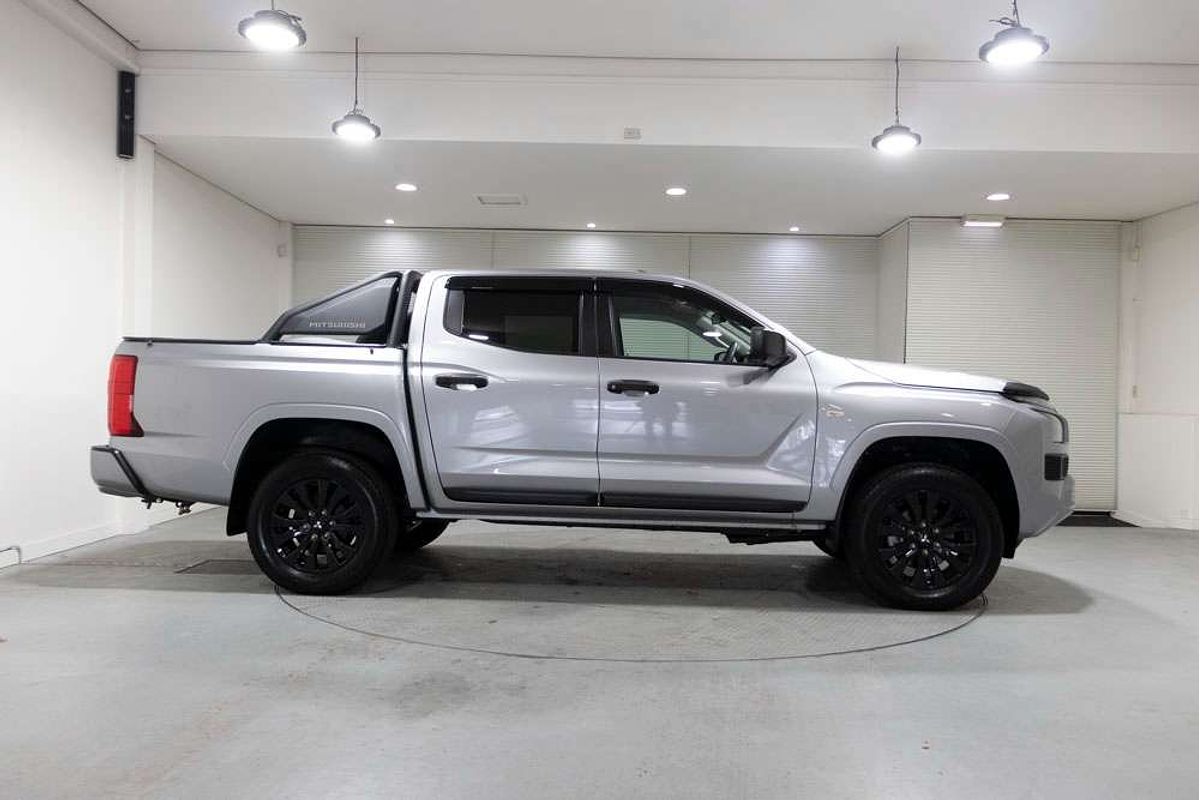 2024 Mitsubishi Triton GLX-R MV 4X4
