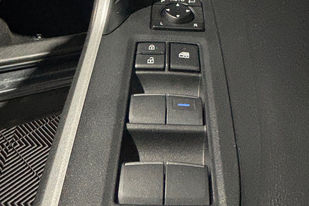 2021 Toyota RAV4 Cruiser AXAH54R