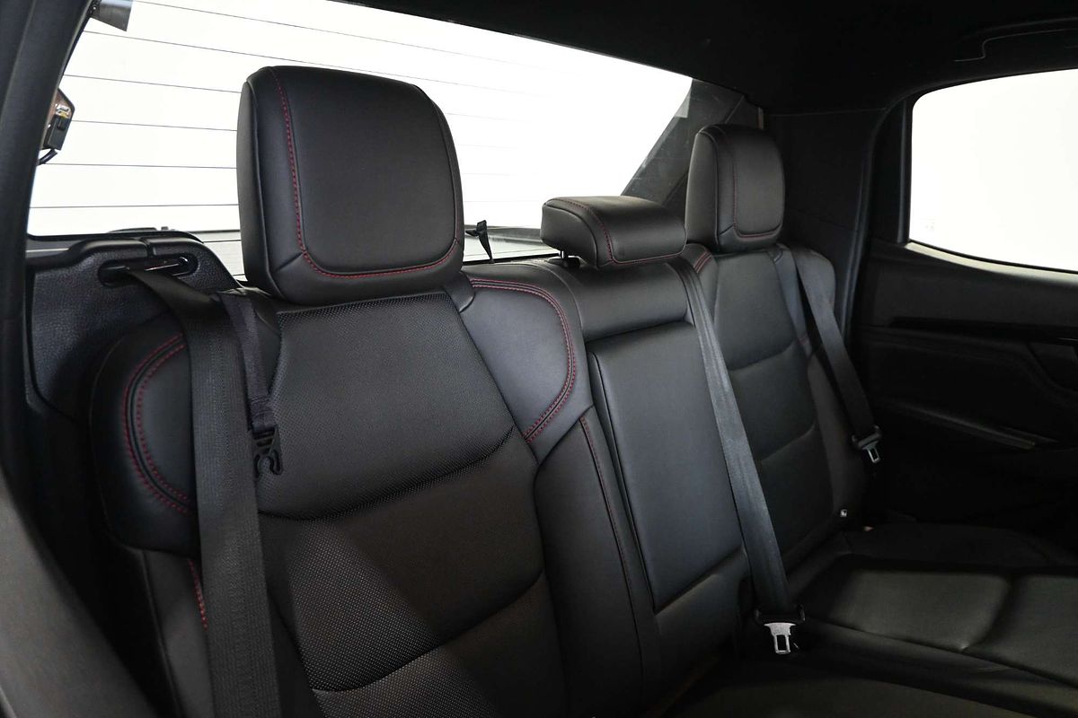 2022 Isuzu D-MAX X-TERRAIN 4X4