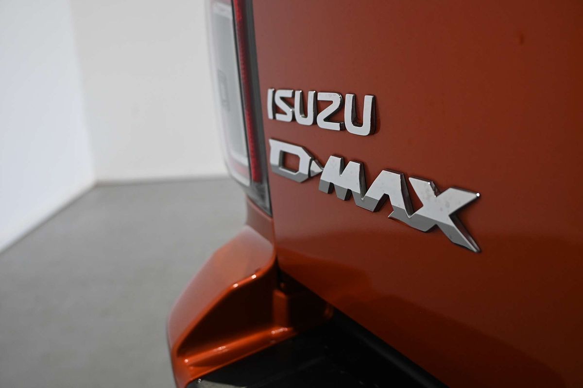 2022 Isuzu D-MAX X-TERRAIN 4X4