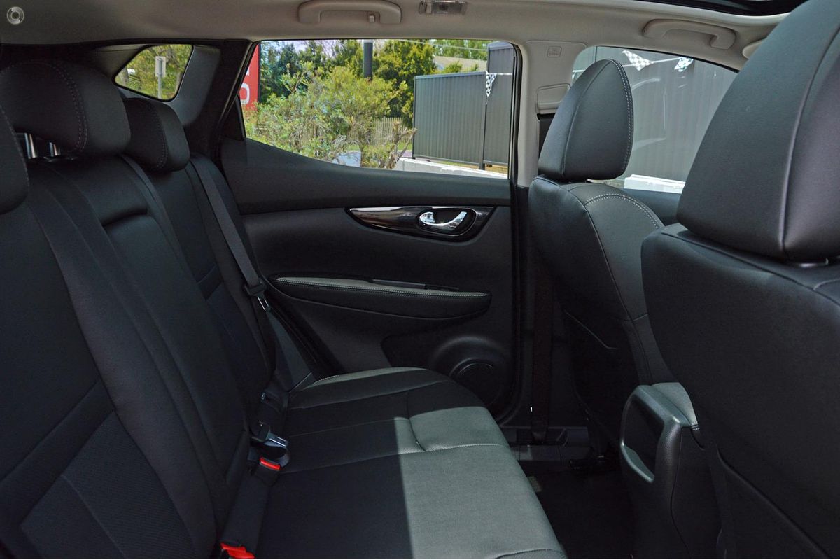 2016 Nissan QASHQAI Ti J11