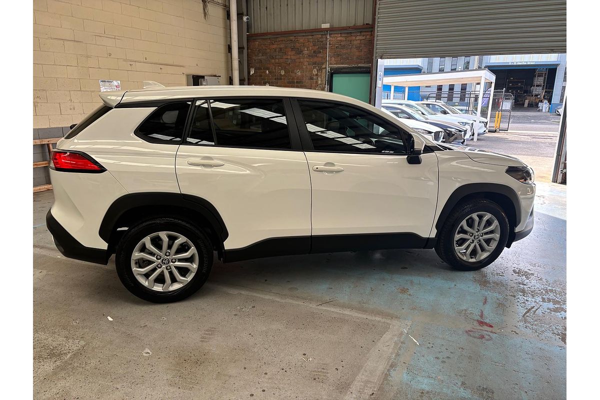 2023 Toyota Corolla Cross GX MXGA10R