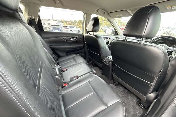 2018 Nissan X-TRAIL ST-L T32 Series II