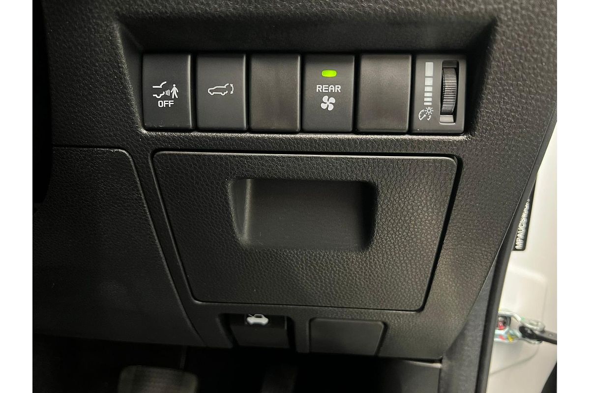 2024 Isuzu MU-X LS-T