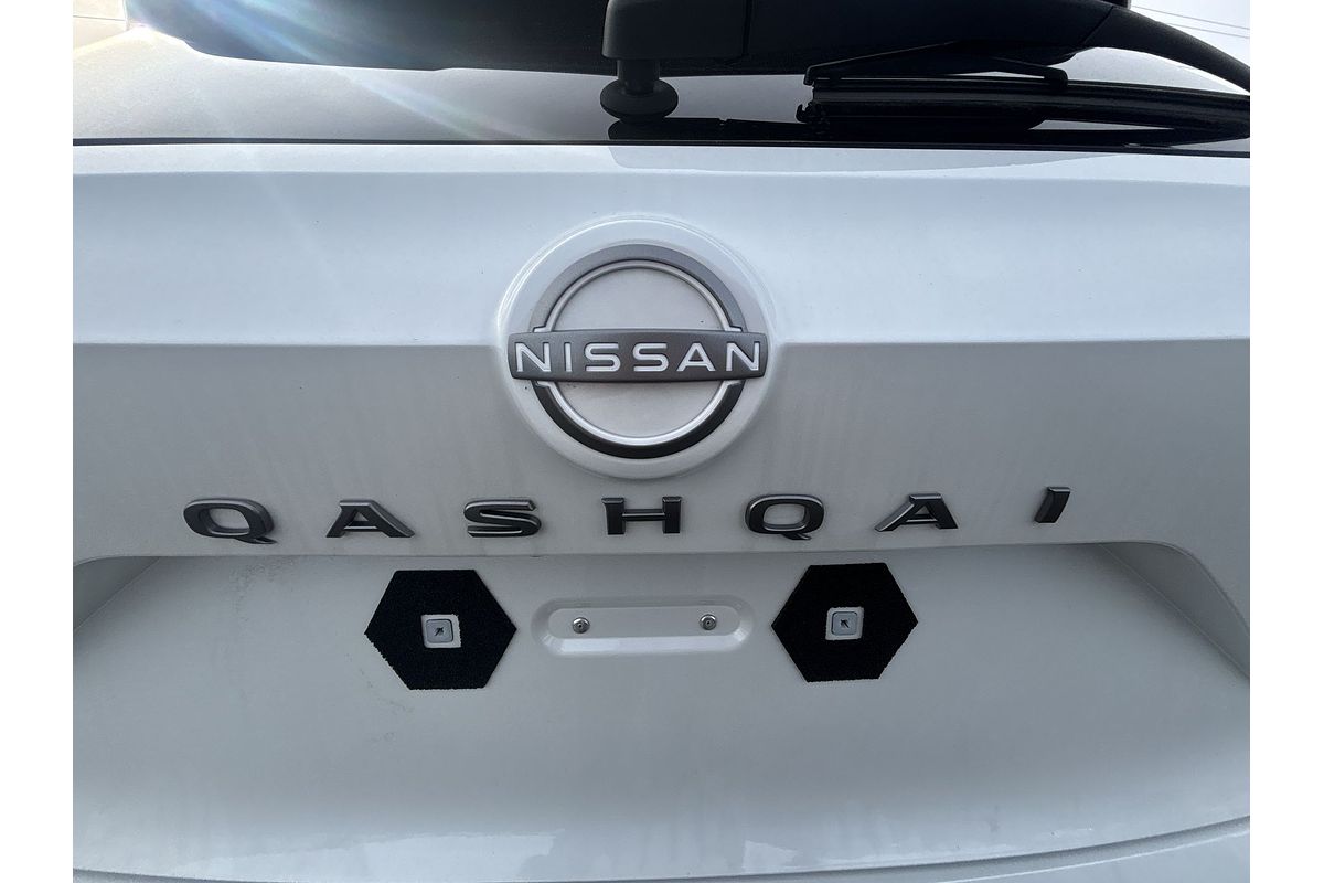 2025 Nissan QASHQAI Ti J12