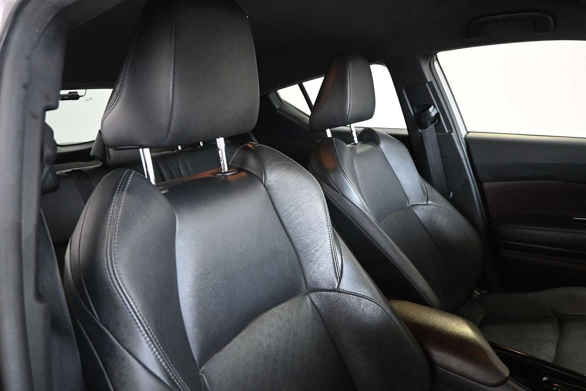 2018 Toyota C-HR NGX50R