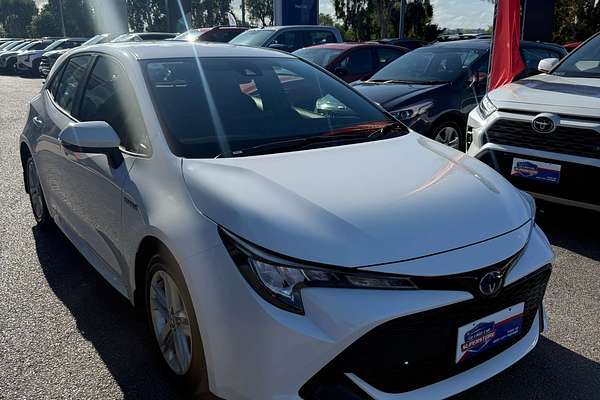 2020 Toyota Corolla Ascent Sport Hybrid ZWE211R