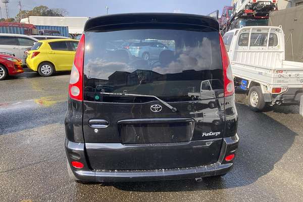 2000 Toyota Funcargo G
