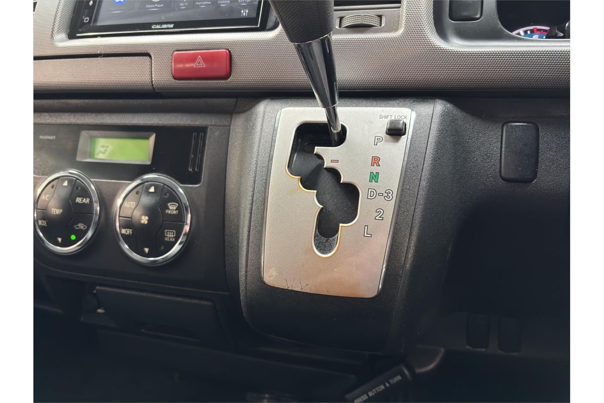 2013 Toyota Hiace Long Super GL