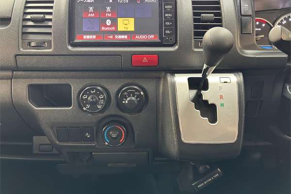 2020 Toyota Hiace DX