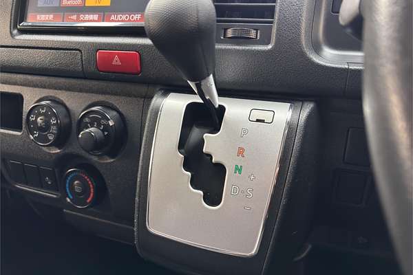 2020 Toyota Hiace DX