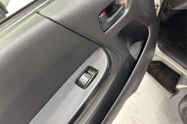 2020 Toyota Hiace DX