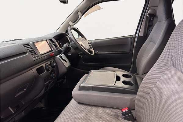 2020 Toyota Hiace DX