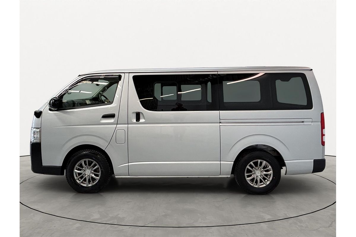 2020 Toyota Hiace DX