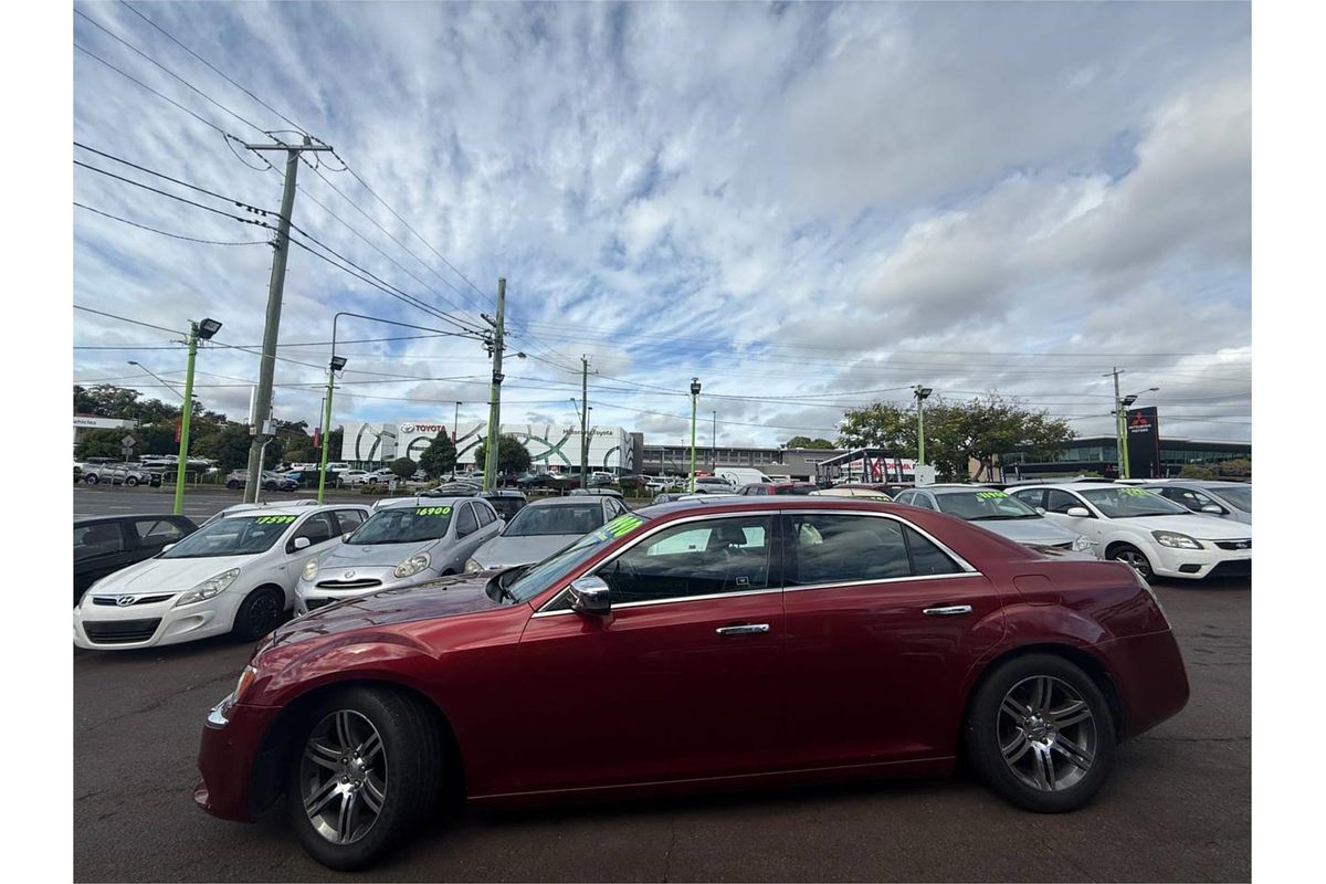 2012 Chrysler 300C CRD LE MY08