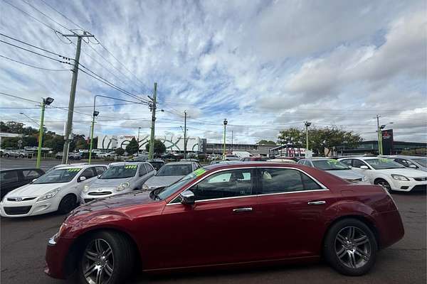 2012 Chrysler 300C CRD LE MY08