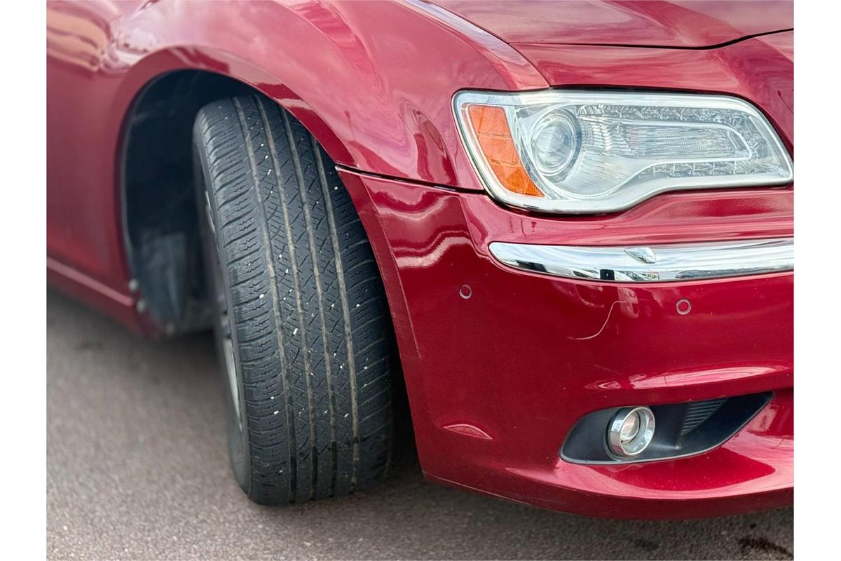 2012 Chrysler 300C CRD LE MY08