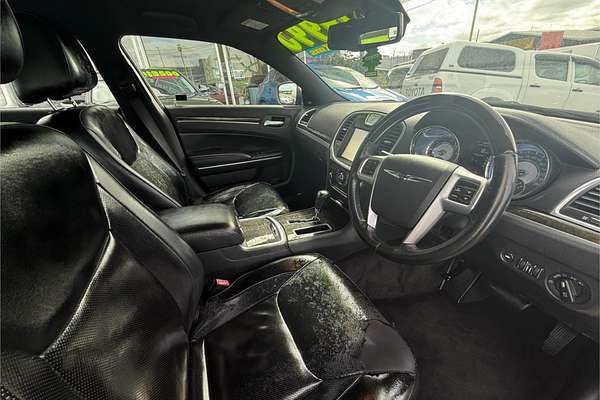 2012 Chrysler 300C CRD LE MY08