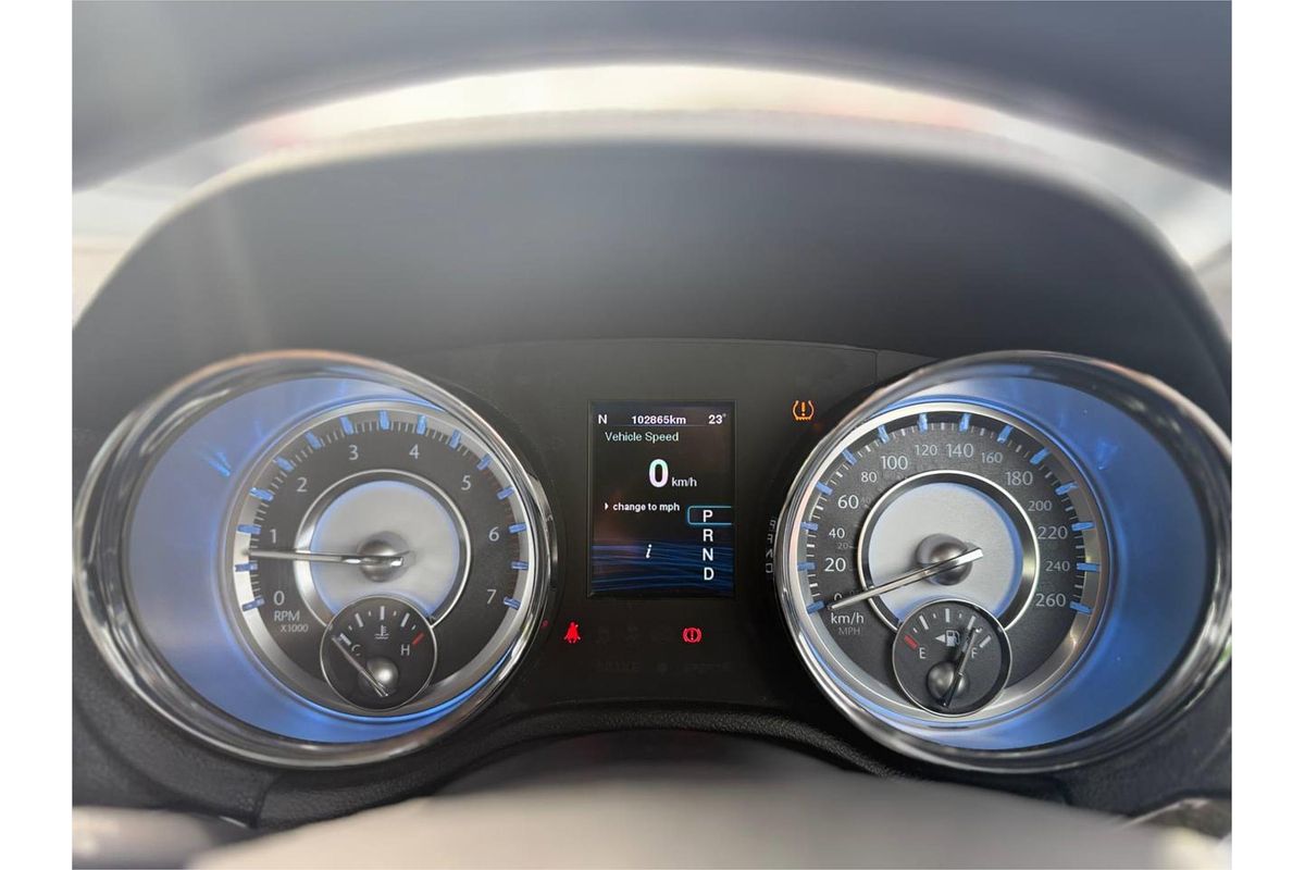 2012 Chrysler 300C CRD LE MY08