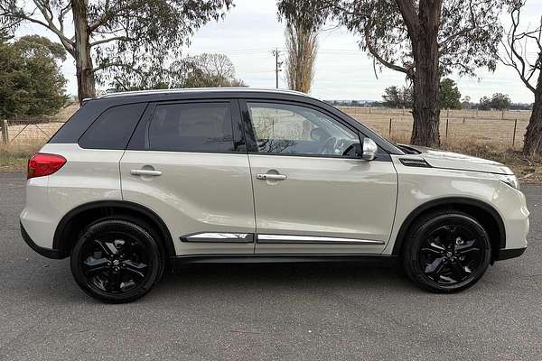 2016 Suzuki Vitara S Turbo LY