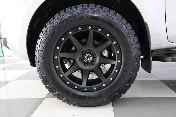 2021 Nissan Navara ST D23 4X4