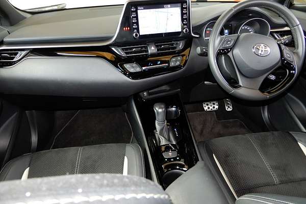 2020 Toyota C-HR GR-S (2WD) Hybrid ZYX10R