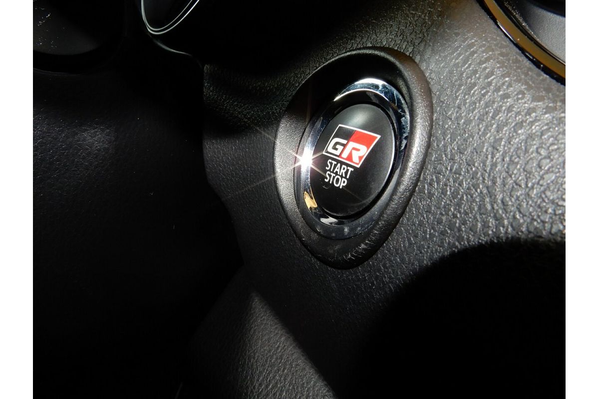 2020 Toyota C-HR GR-S (2WD) Hybrid ZYX10R