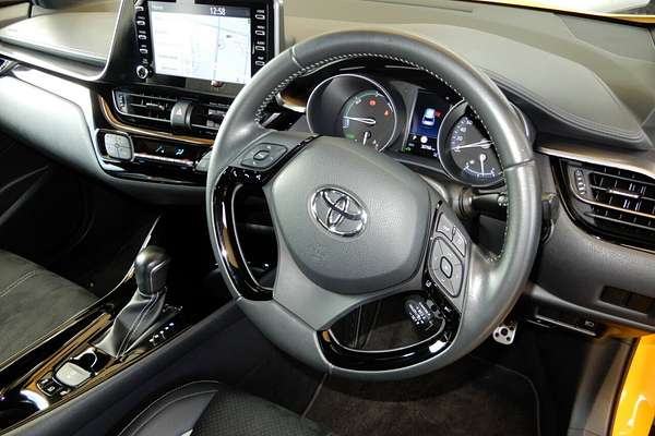 2020 Toyota C-HR GR-S (2WD) Hybrid ZYX10R