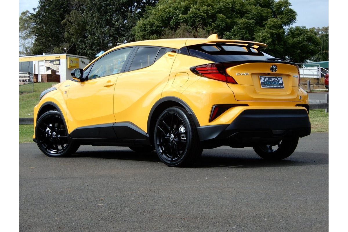2020 Toyota C-HR GR-S (2WD) Hybrid ZYX10R