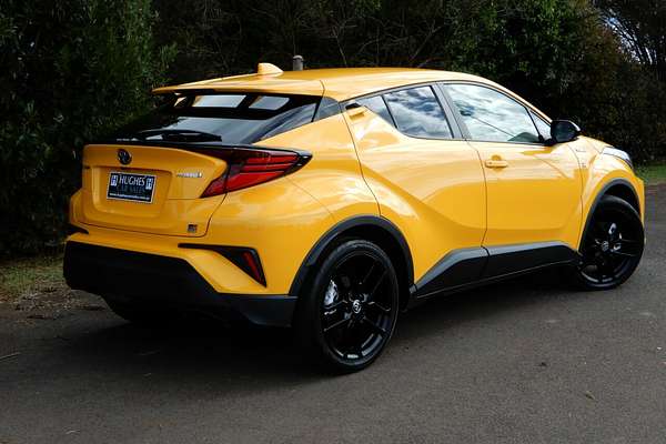 2020 Toyota C-HR GR-S (2WD) Hybrid ZYX10R
