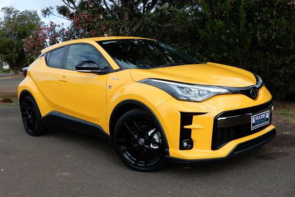 2020 Toyota C-HR GR-S (2WD) Hybrid ZYX10R