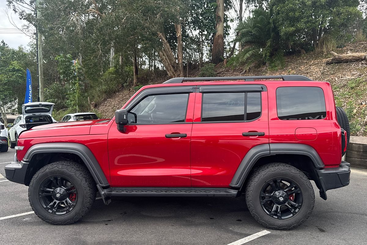 2023 GWM Tank 300 Ultra Hybrid P01