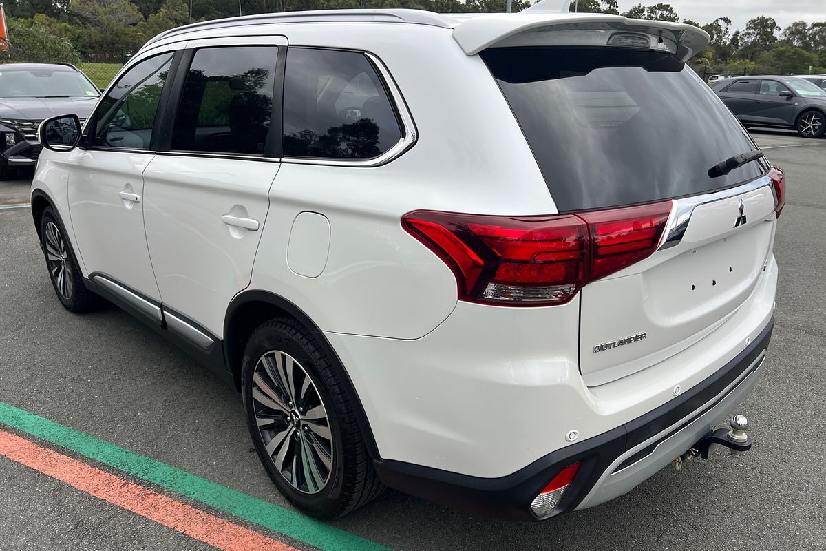 2019 Mitsubishi Outlander LS ZL