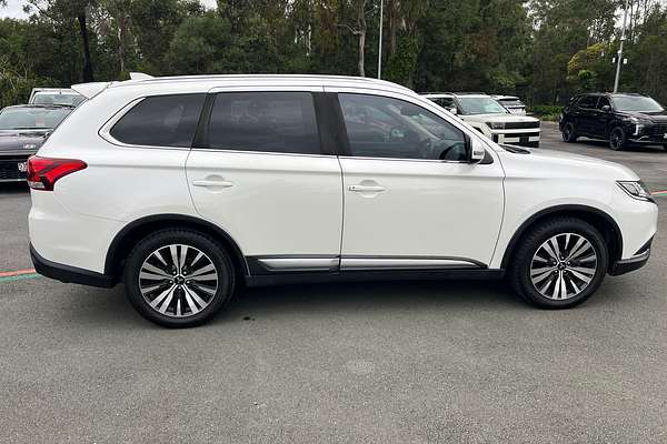 2019 Mitsubishi Outlander LS ZL