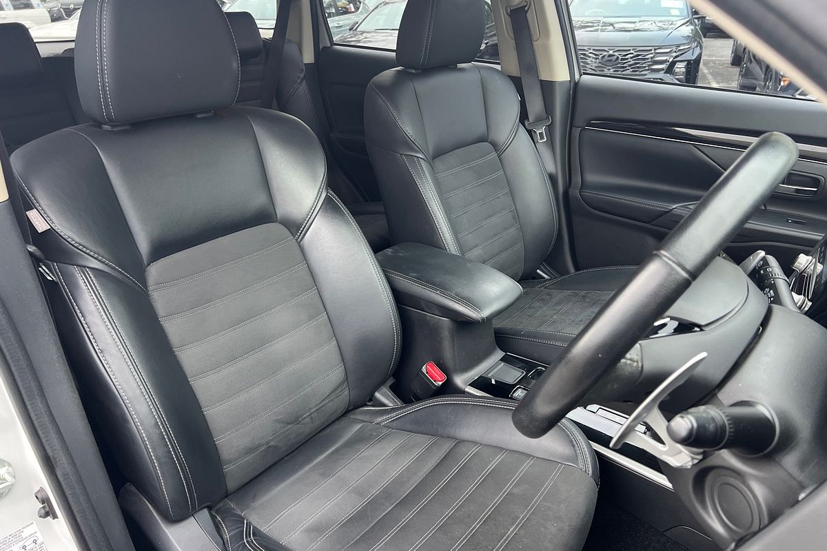 2019 Mitsubishi Outlander LS ZL