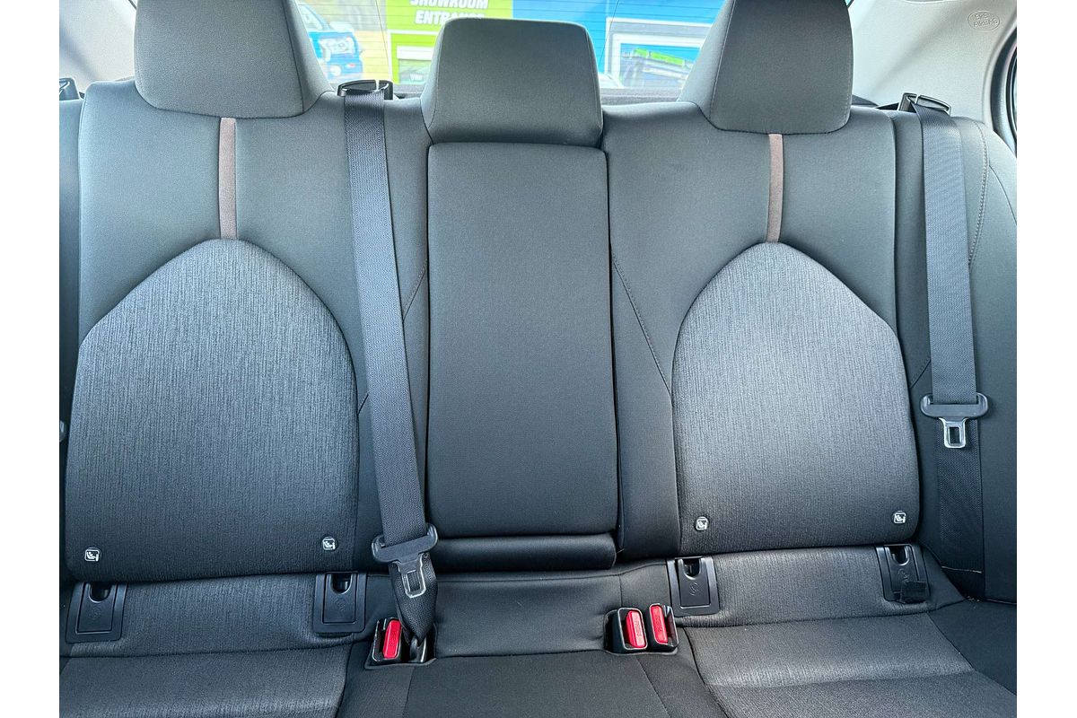 2019 Toyota Camry Ascent ASV70R