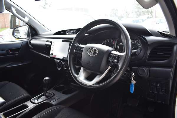 2021 Toyota Hilux SR GUN126R 4X4