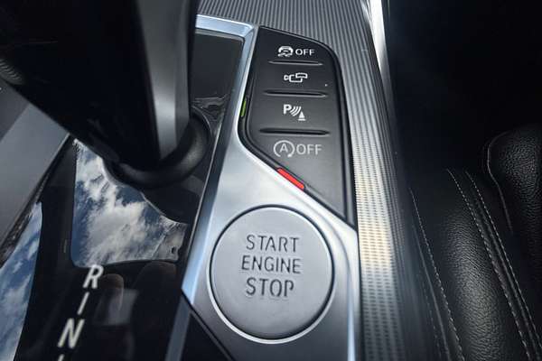 2018 BMW 3 Series 330i M Sport G20