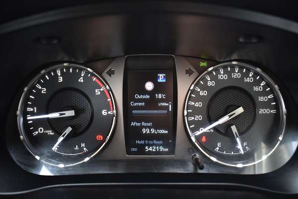2021 Toyota Hilux SR GUN126R 4X4
