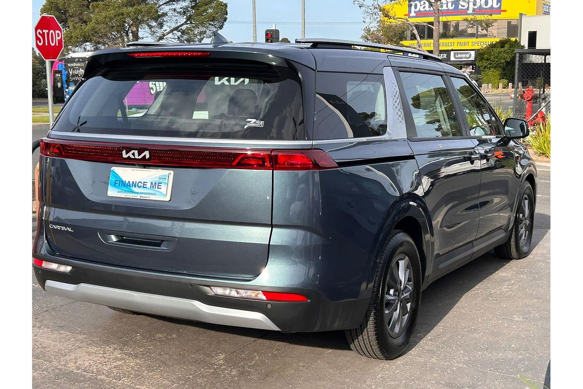 2024 Kia Carnival S KA4